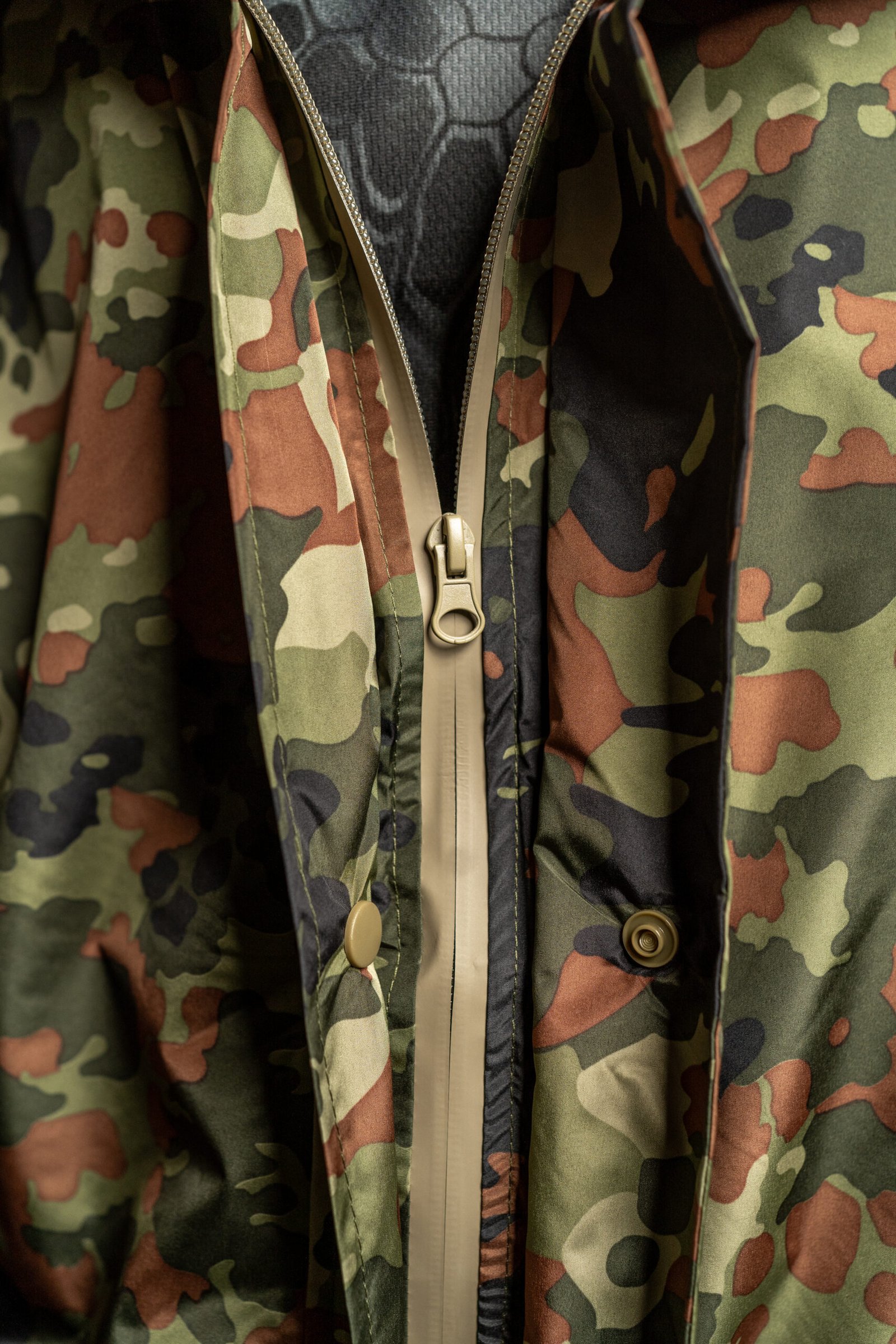 Conjunto impermeable fino - Imagen 23